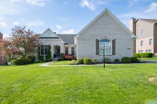 1299 Huntington Woods Rd, Zionsville, IN 46077