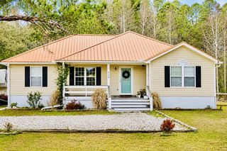 469 Old Bay City Rd, Port Saint Joe, FL 32465