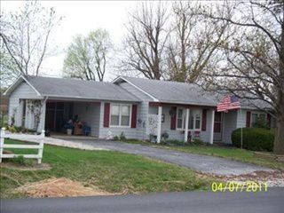 1005 N  Albany Ave, Bolivar, MO 65613
