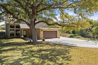 1201 Doe Run Holw, Fredericksburg, TX 78624