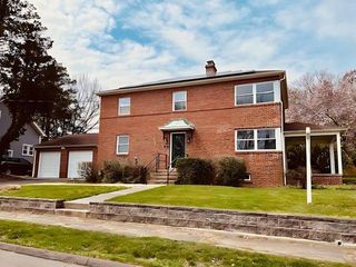 210 Highland Ave, West Haven, CT 06516