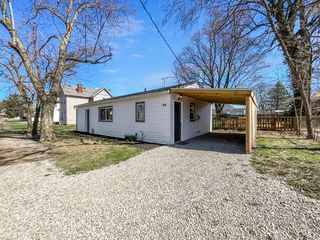 64 State St, Newark, OH 43055