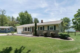 205 Marguerite COURT, Mayville, WI 53050