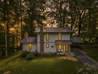 18424 Cashmere Ct, Abingdon, VA 24210
