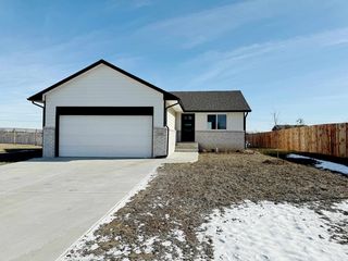 1510 N  Cattail Ct, Andover, KS 67002