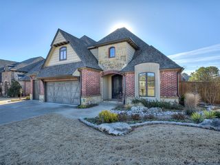 656 W  79th St, Tulsa, OK 74132