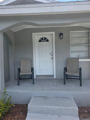 2619 E  Chelsea St, Tampa, FL 33610
