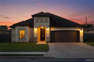 220 Los Laureles Dr, San Juan, TX 78589