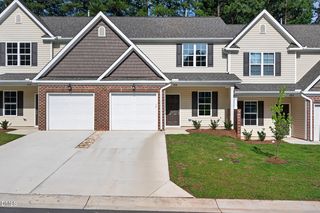 408 Meridian Xing, Sanford, NC 27330