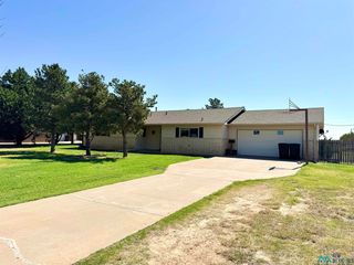 8533 La Linda St, Clovis, NM 88101