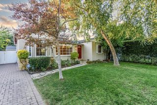 Houses For Rent in 91604