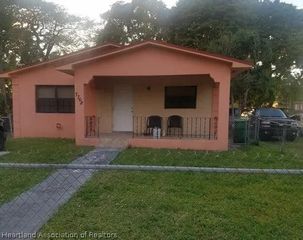 7768 NW 14th Ct, Miami, FL 33147