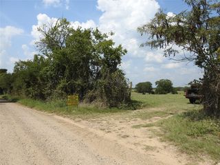 County Road 4040, Ector, TX 75439