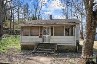 43 Conley St, Canton, NC 28716