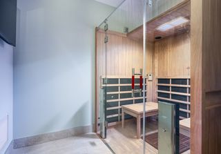 531 W  Washington Ave #1B-1Ba-800Sqft, Madison, WI 53703