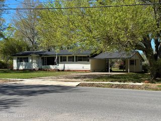 468 Church St, Lucedale, MS 39452