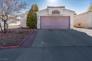 8309 Cimarron Ridge Dr, Las Vegas, NV 89128