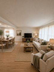 512 Nassau Blvd #1A, Williston Park, NY 11596