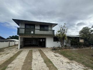 293 Kahiki St, Kahului, HI 96732