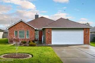 213 S  70th Ave, Yakima, WA 98908