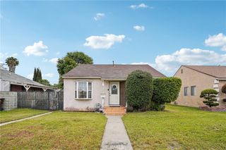 2116 N  Locust Ave, Compton, CA 90221