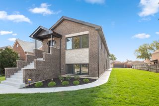 7311 W  58th St, Summit Argo, IL 60501