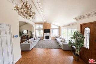 6705 Corie Ln, West Hills, CA 91307