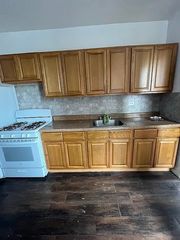 2675 Ocean Ave #5, Brooklyn, NY 11229