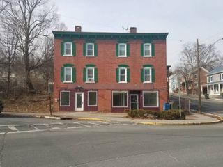 42 S  Montgomery St, Walden, NY 12586