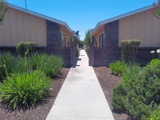 1721 Marion St #F, Kingsburg, CA 93631