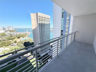 325 Biscayne Blvd #2924, Miami, FL 33130