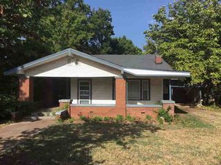 308 S  Gardner Ave, Wynnewood, OK 73098