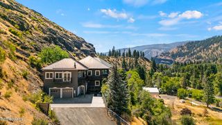 10121 State Highway 410, Naches, WA 98937
