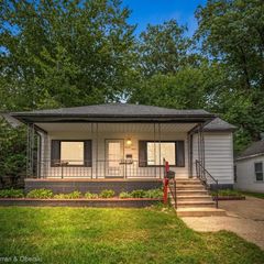 1311 Mohawk Ave, Royal Oak, MI 48067