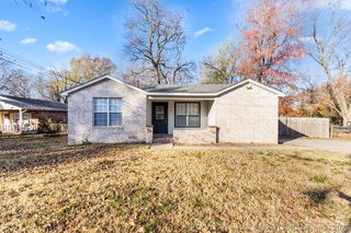 314 S  Delaware Ave, Coweta, OK 74429