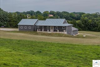367 Highway Mm, Eldon, MO 65026
