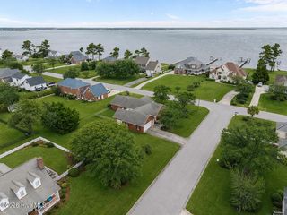 1601 River Bluff Road, Morehead City, NC 28557