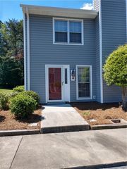 2703 N  Centennial St #A, High Pt, NC 27265