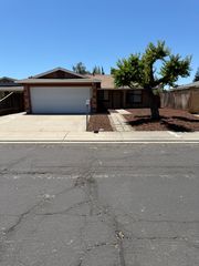 1059 Dill Way, Manteca, CA 95337