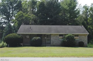 925 Minerva Rd, Magnolia, OH 44643