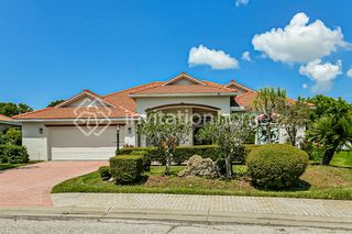 7214 39th Ln E, Sarasota, FL 34243
