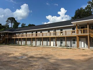 225 W  Field Ave #121, Crestview, FL 32536