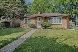 3212 Elisha Ave, Zion, IL 60099