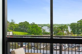 3012 Excelsior Blvd #701, Minneapolis, MN 55416