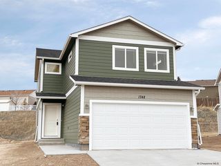 1518 Alyssaelaine Dr, Cheyenne, WY 82007