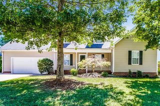 1527 Dodd Trl, Murfreesboro, TN 37128