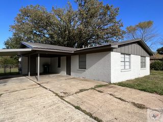 503 Rackley St, New Boston, TX 75570