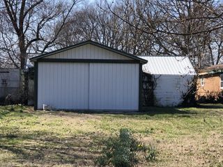 625 N  Fulbright Ave, Springfield, MO 65802