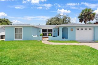 9720 Gray Fox Ln, Port Richey, FL 34668