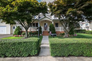 46 Woodbine Drive E, Hicksville, NY 11801